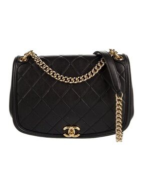 CHANEL Black Quilted Lambskin Shoulder Bag with Gold Hardware